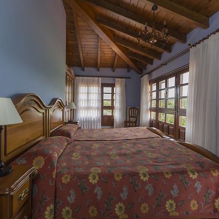 Casas Rurales Playa De Guadamia Llames de Pria Bagian luar foto