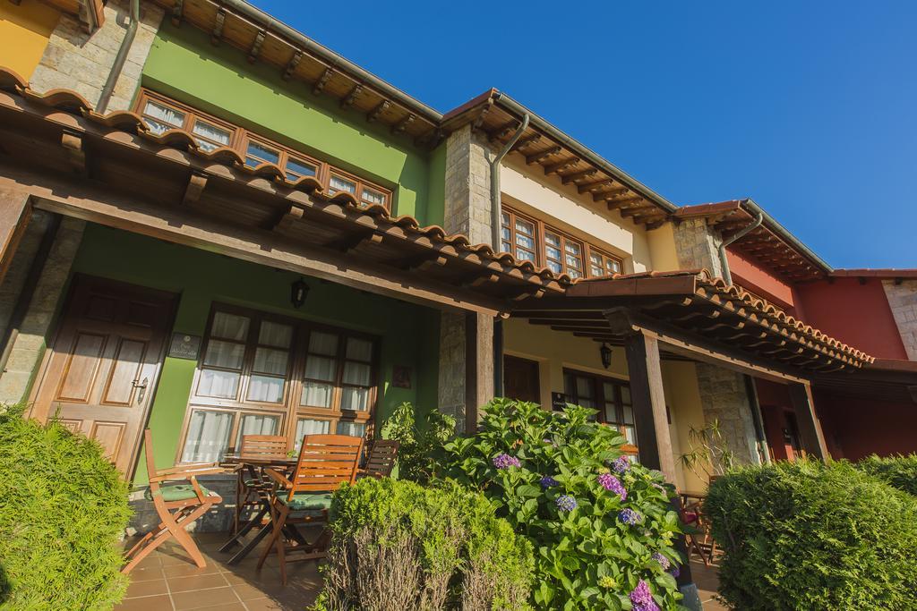 Casas Rurales Playa De Guadamia Llames de Pria Bagian luar foto