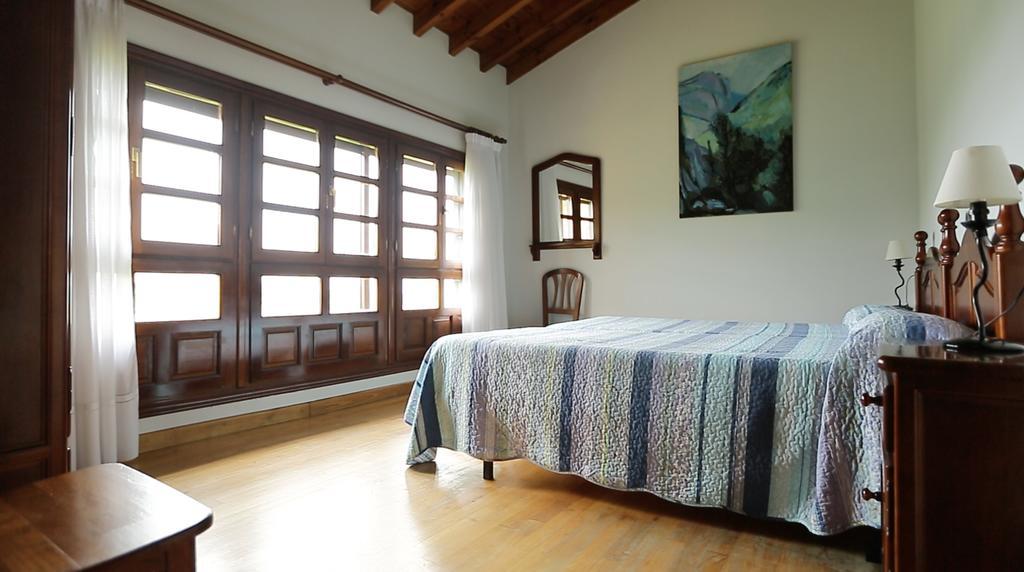 Casas Rurales Playa De Guadamia Llames de Pria Bagian luar foto